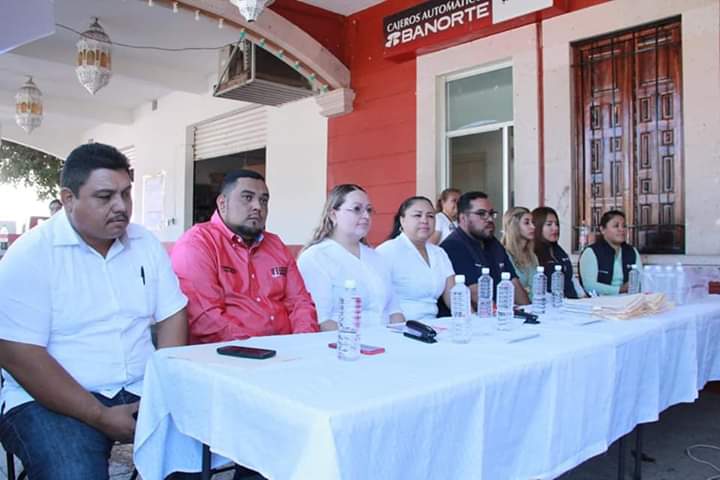 Programa palomas mensajeras en Gobierno de Paracuaro