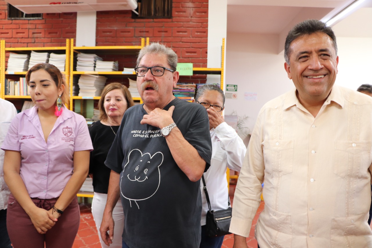 Paco Ignacio Taibo II visita Apatzingán