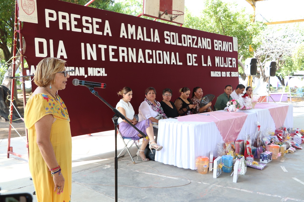 Conmemoran Día Internacional de la Mujer