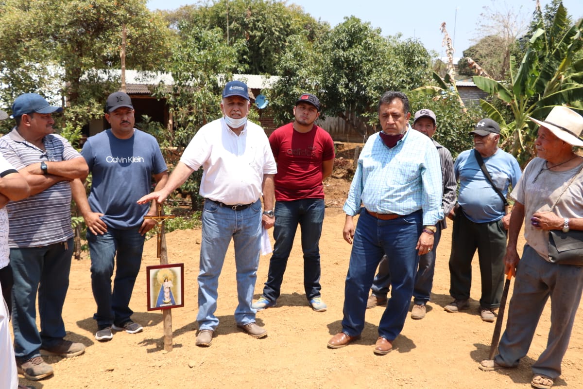 1.5 mdp para pozo profundo en Acahuato