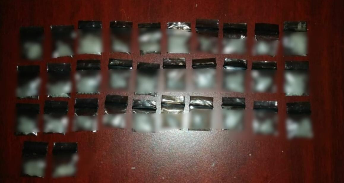 Detiene SSP a uno en posesión de de 32 envoltorios de metanfetamina, en Morelia