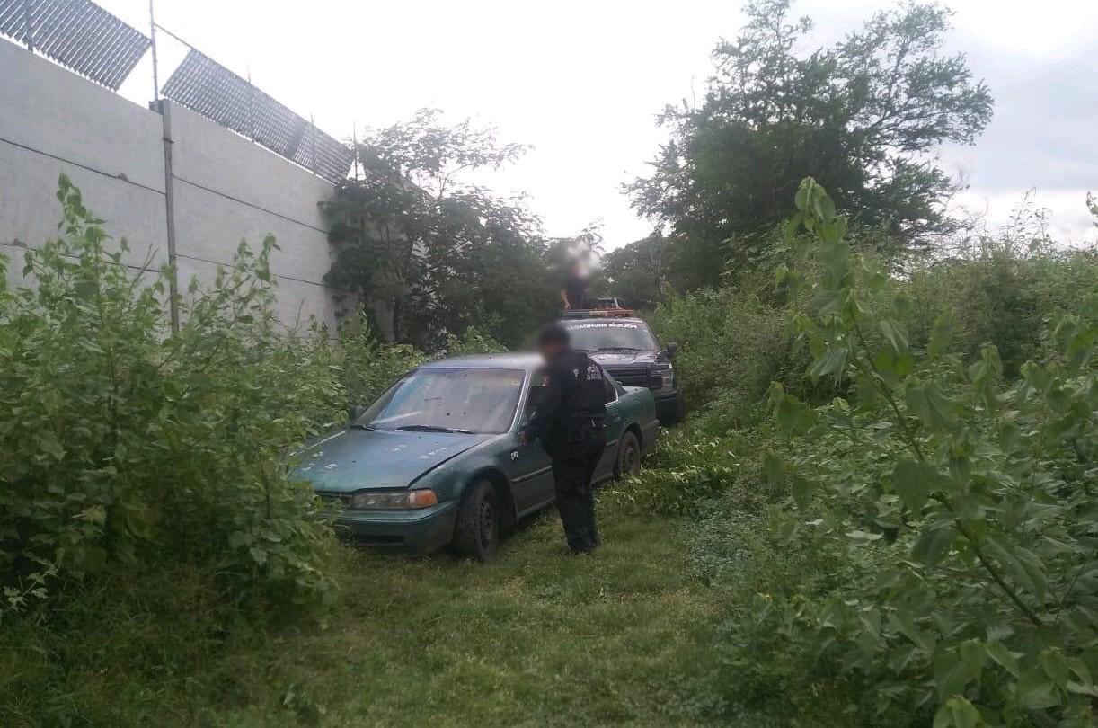 Asegura SSP vehículo con reporte de robo, en Apatzingán