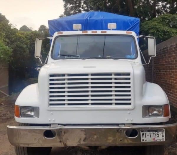 Asegura SSP a dos en posesión de camión con reporte de robo