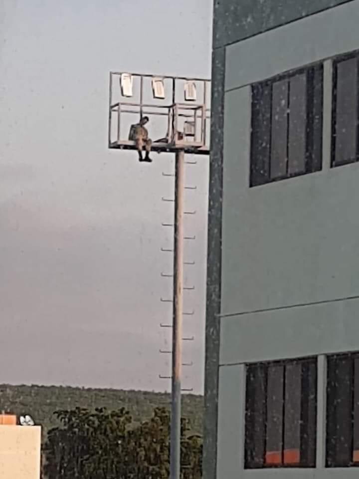 Se quita la vida soldado que fungía como GN en El Sauz Sin.