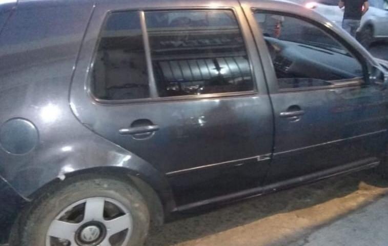 Detiene SSP a dos en posesión de droga y vehículo, en Morelia