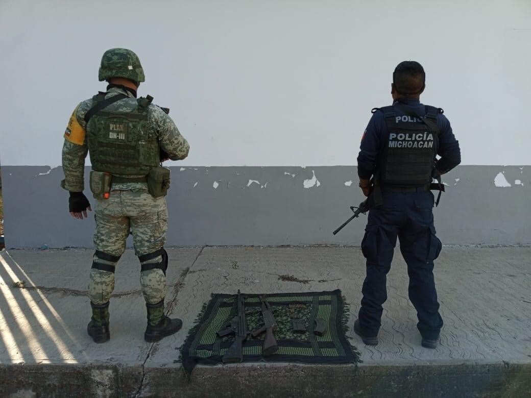 Durante operativo, aseguran SSP y Sedena armas, cartuchos y cargadores