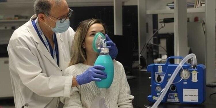 Descubren método que elimina alcohol de la sangre tres veces más rápido que el hígado.