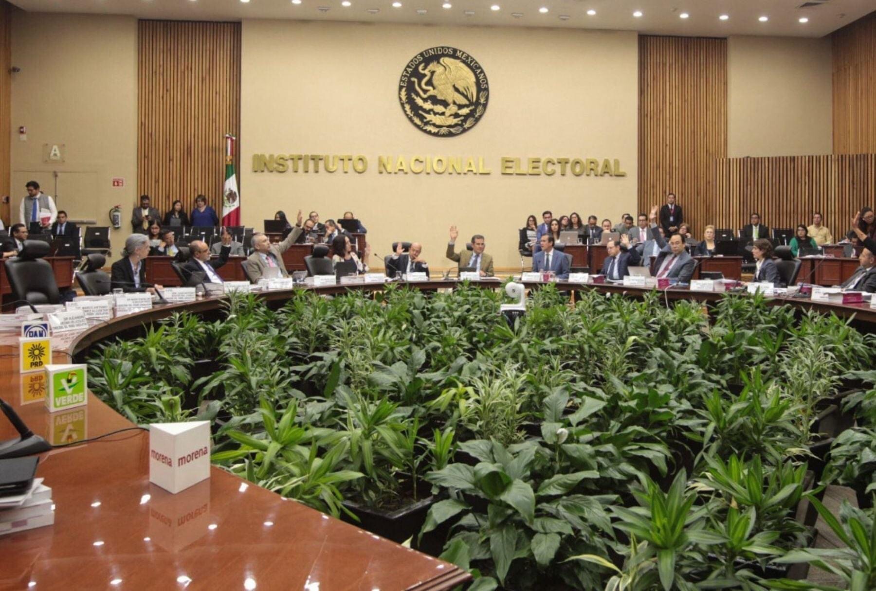 El INE reparte a los partidos 7,159 mdp para 2021: Morena obtendrá 2,195 mdpe