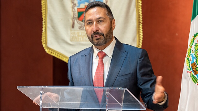 Respalda Víctor Báez acciones del DIF Pátzcuaro en pro de grupos vulnerables