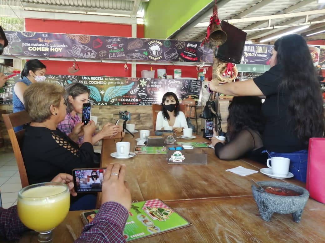 Importantes acciones a favor de la sociedad las realizadas este año por la regidora del PT Blanca Álvarez