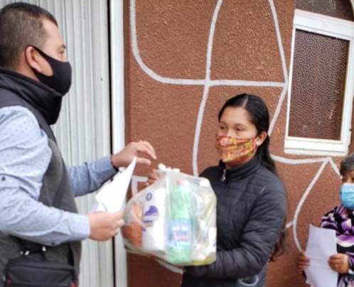 Ante crisis económica y sanitaria, Colonias y Calles Unidas de Pátzcuaro mantiene su apoyo a familias vulnerables; Efraín Pérez Lombera