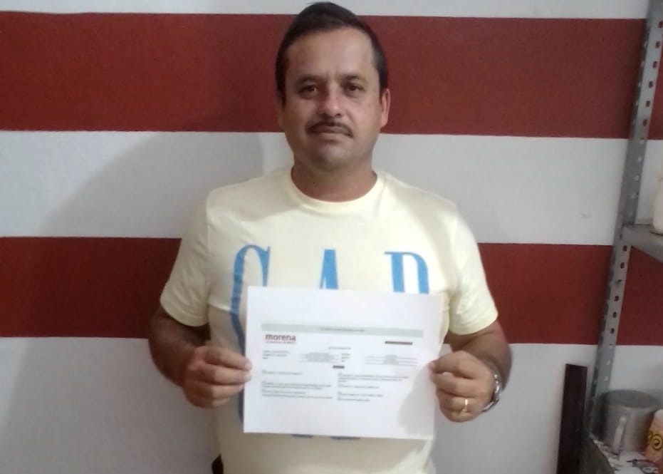 Morenistas de Parácuaro festejan registro de Josafat Bautista González como precandidato a la alcaldía de Parácuaro