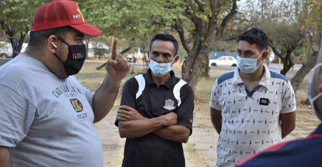 La suma de voluntades, aceita la locomotora ideológica de la 4T en Apatzingán: Paco Huacus.