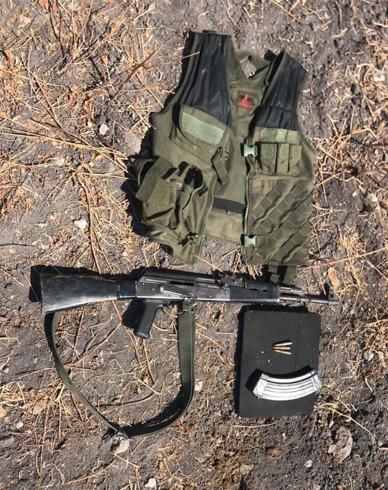 En Apatzingán, asegura SSP arma de fuego y equipo táctico