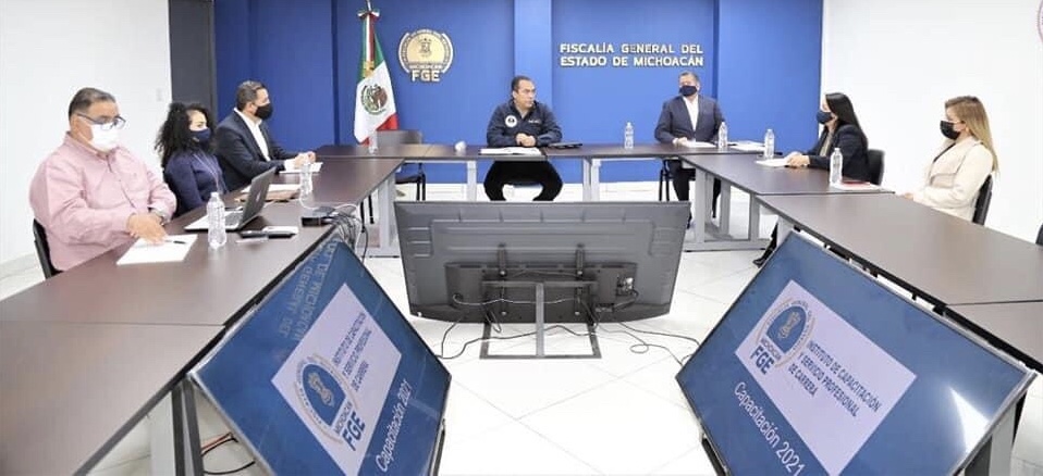 Con capacitación y profesionalización fortalece FGE ruta hacia la excelencia en la procuración de justicia: Adrián López Solís