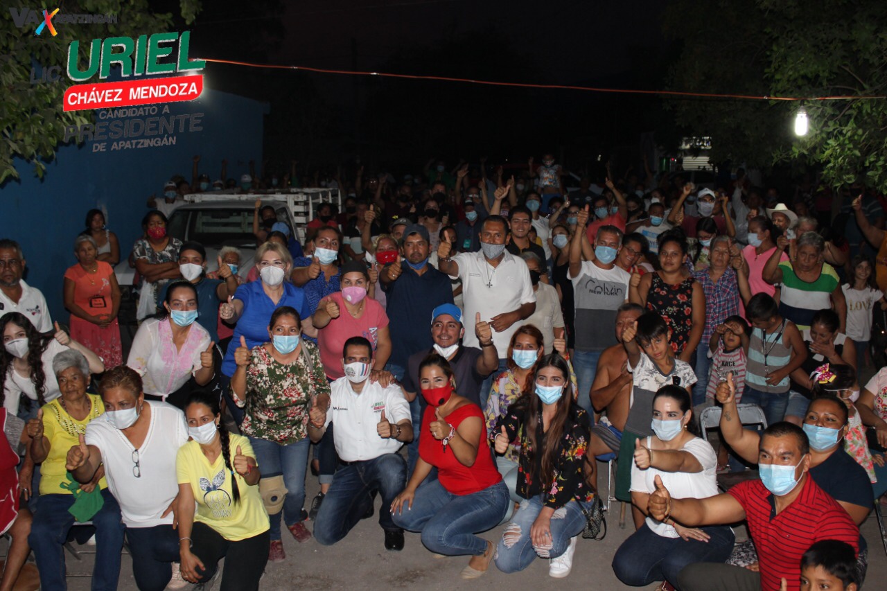 Habitantes de Diferentes colonias en Apatzingán reafirman su apoyo a Uriel Chávez Mendoza