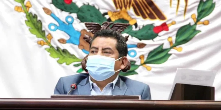 Propuestas serias en materia migratoria, pide Ángel Custodio a la 4T