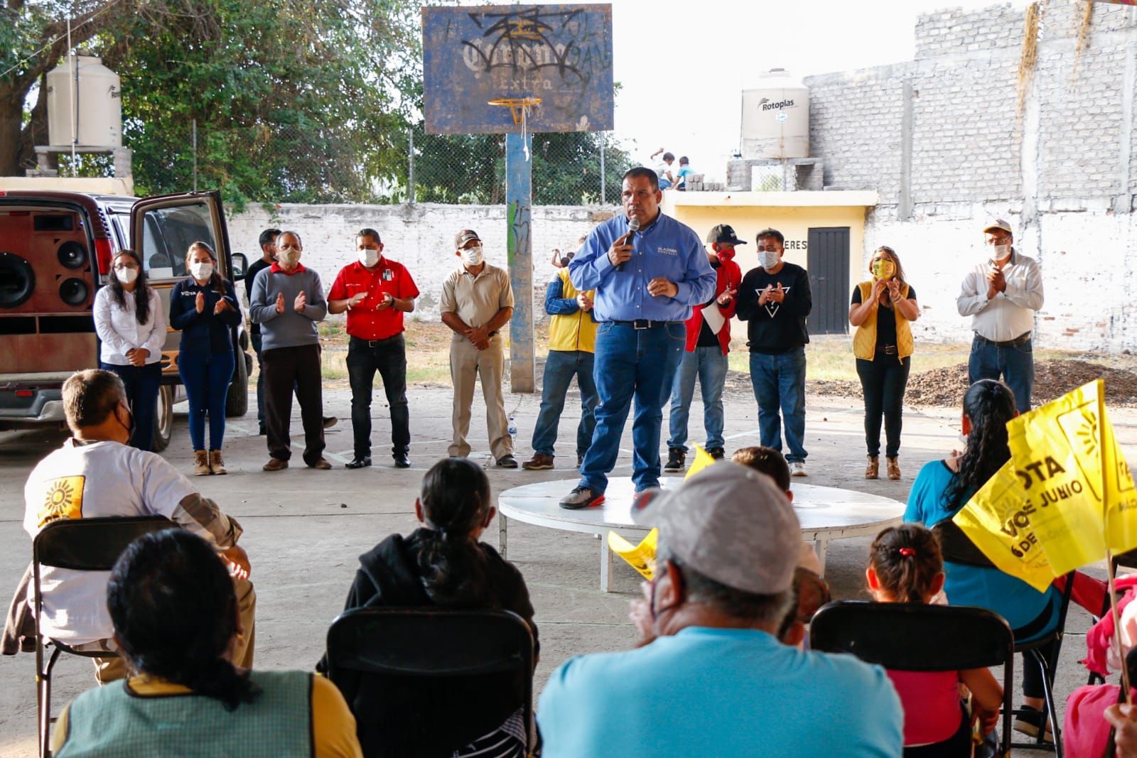 Se compromete Bladimir González con la protección animal