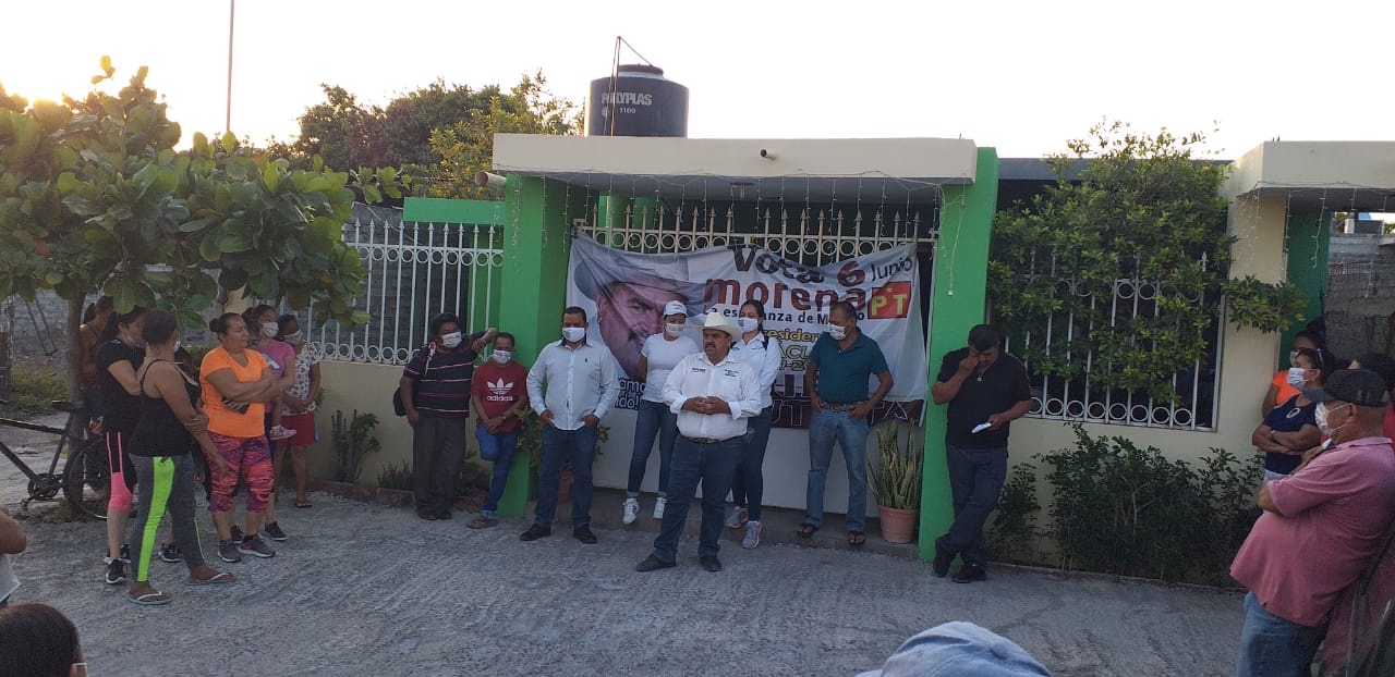 Huriel Bautista recorre tenencia de Antúnez y en colonias le dan el apoyo