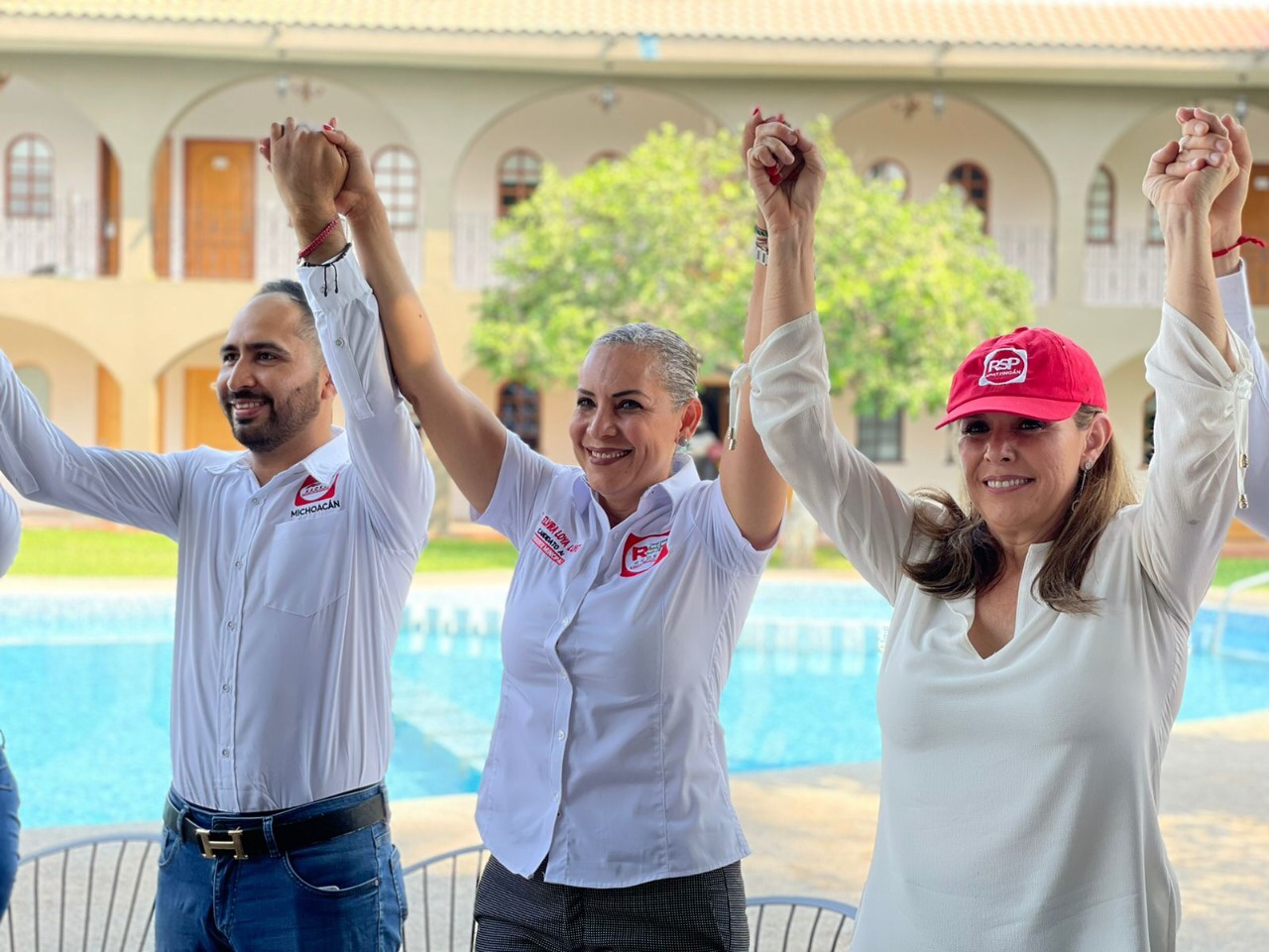 Ex secretaría de Desarrollo Social y ex líder de Jóvenes por Apatzingán se suman a proyecto de Elvira Loya