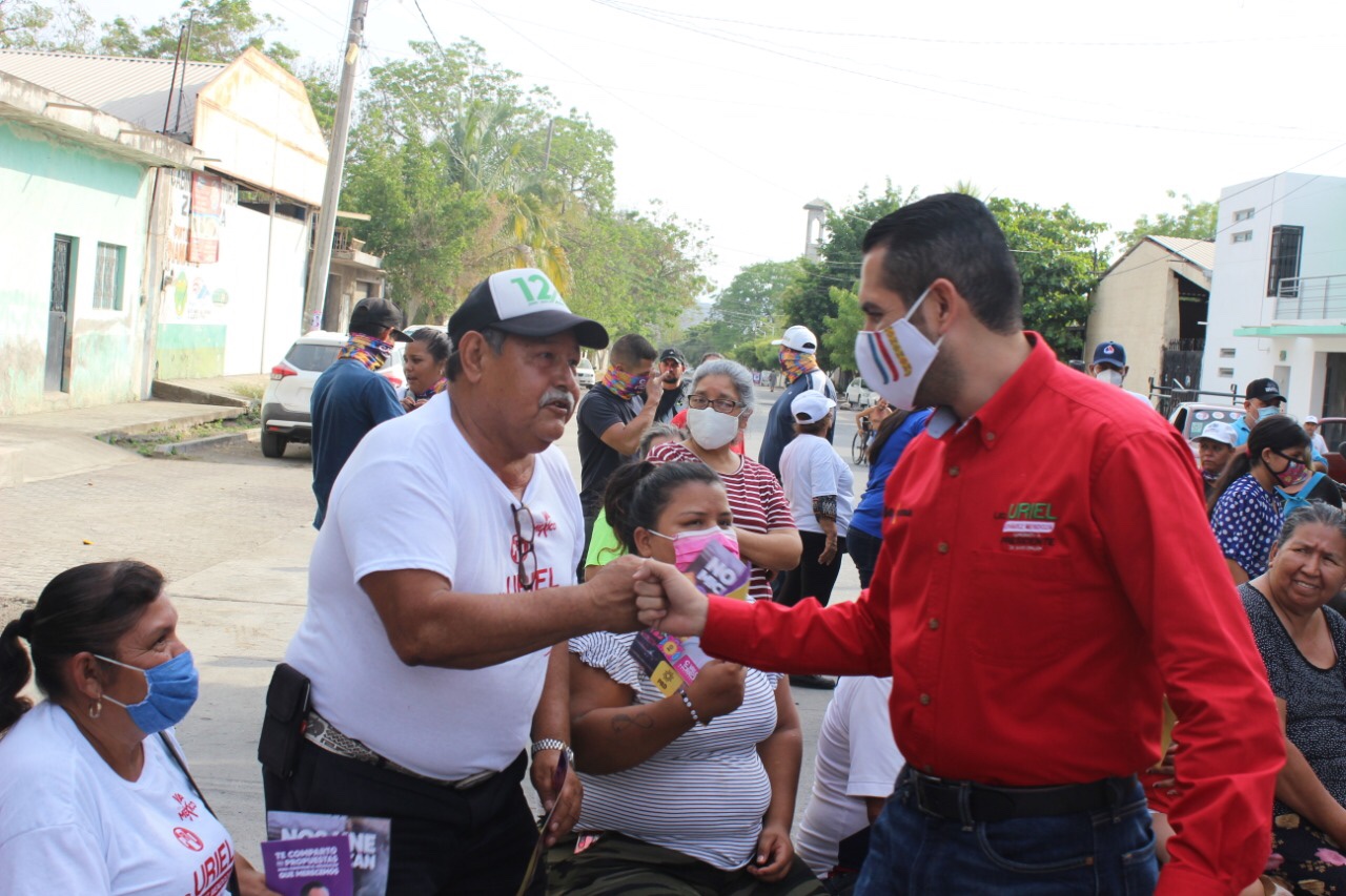 Una buena administración municipal y el desarrollo económico será uno de los principales objetivos de mi gobierno: Uriel Chávez Mendoza