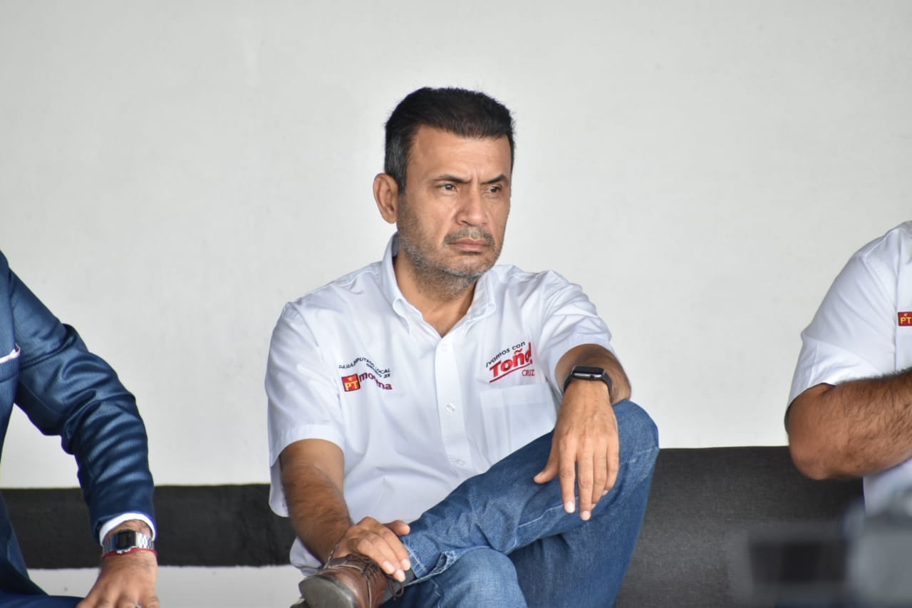 Con Toño Cruz los recursos se etiquetarán de manera anual, para pagar puntualmente a los maestros.