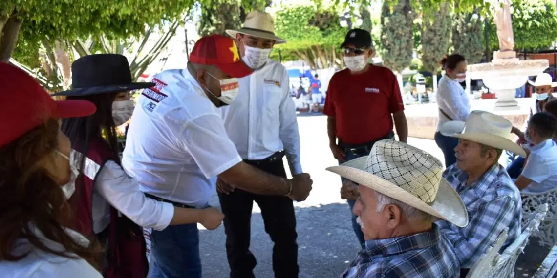 Población dará su voto de confianza para la transformación del país: Paco Huacus