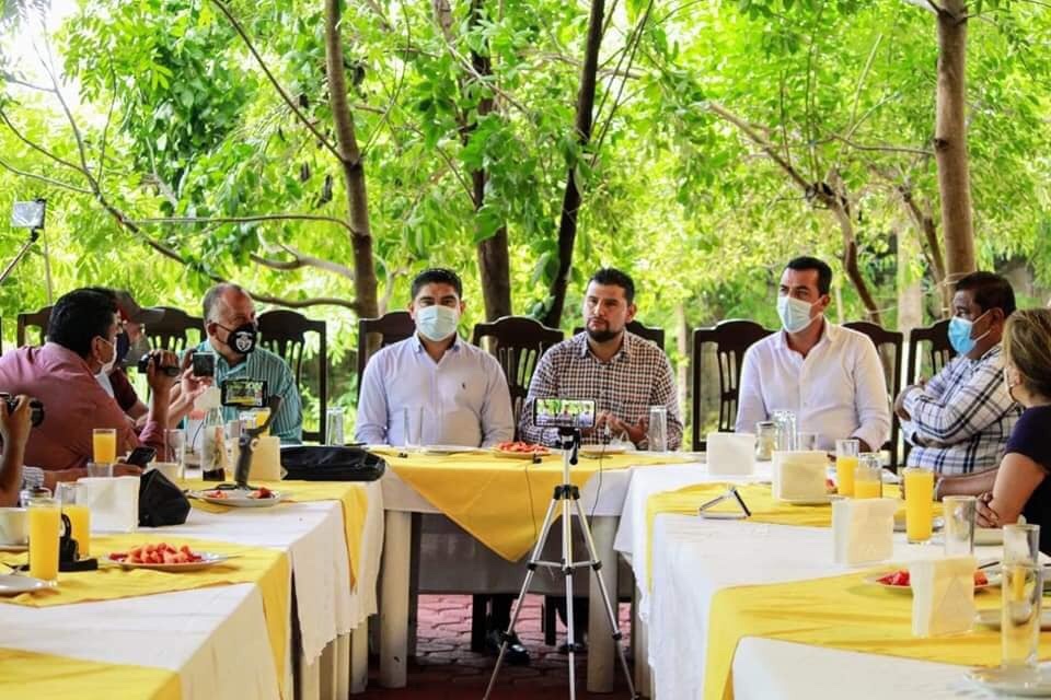 Soy respetuoso de las determinaciones de los órganos electorales: Octavio Ocampo