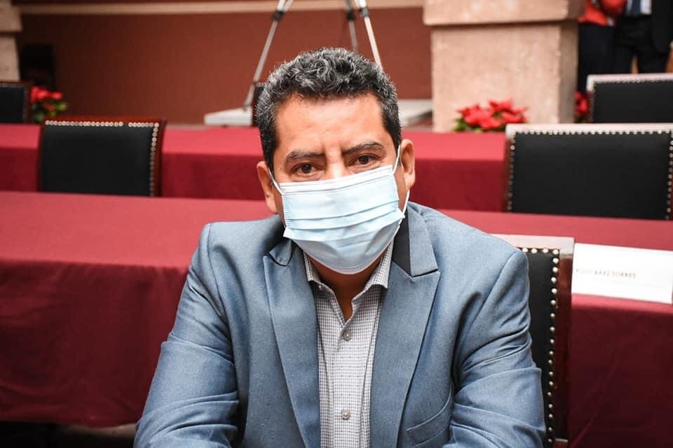 Ante repunte de contagios de Covid-19, clases presenciales un riesgo: Ángel Custodio Virrueta