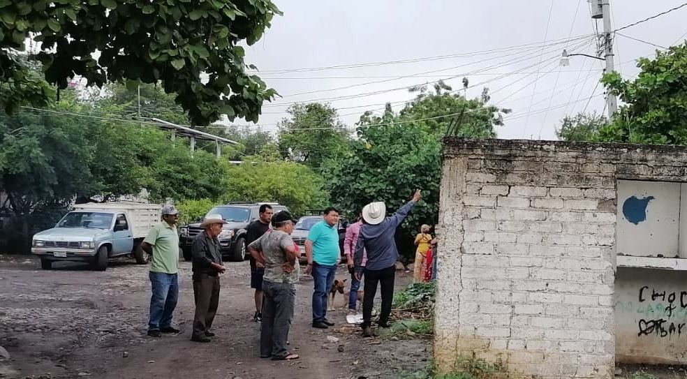 Alcalde de Múgica recorre zona rural del municipio y visita la localidad El Recreo