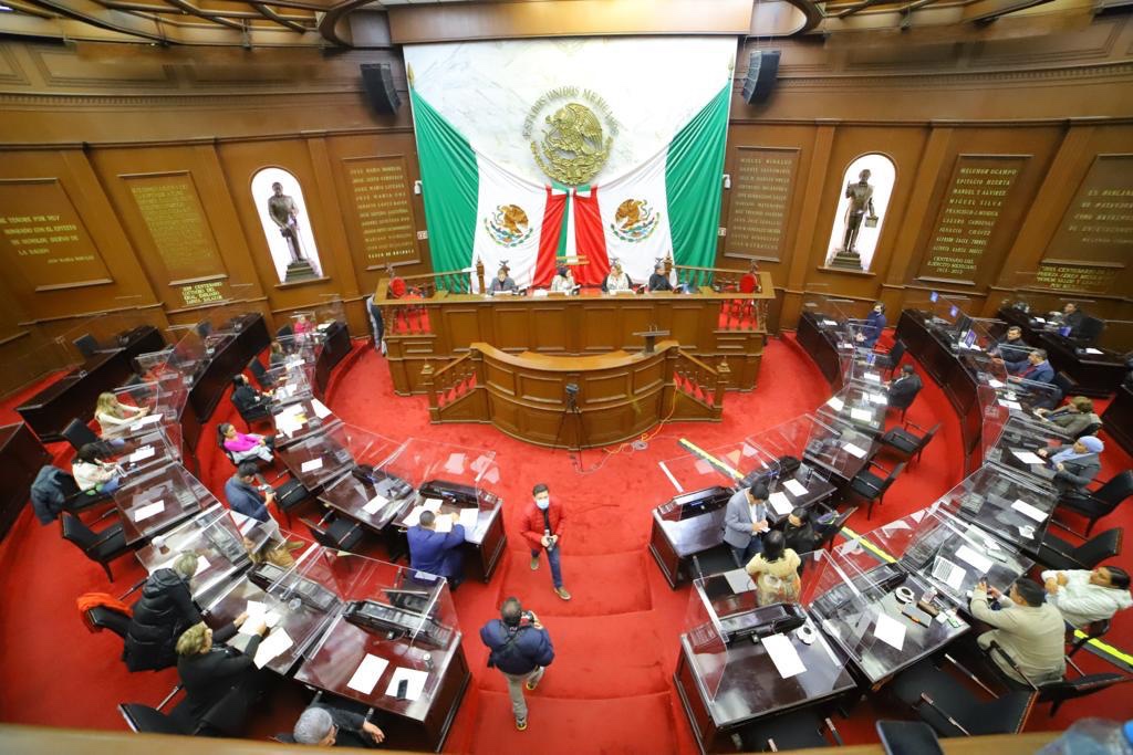 El reemplacamiento tendrá descuentos adicionales para vehículos de bajo costo: Barragán