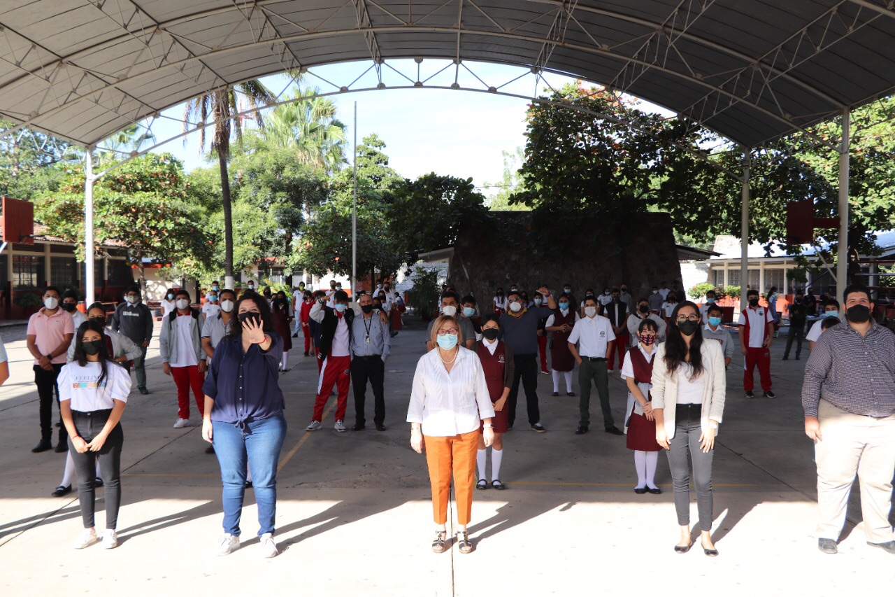 Llega a Apatzingán caravana integral de la juventud