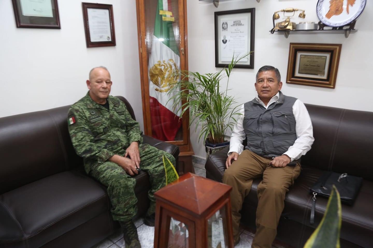 Fortalecen SSP y Ejército acuerdos en materia de seguridad, en la Tierra Caliente