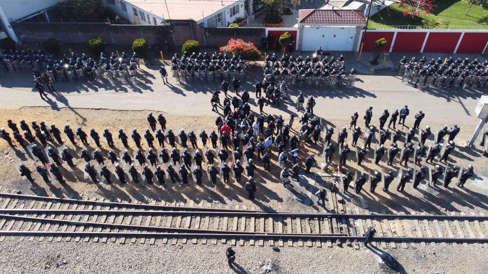 SSP supervisa comunidades de Caltzontzin y La Cofradía para garantizar el paso del tren