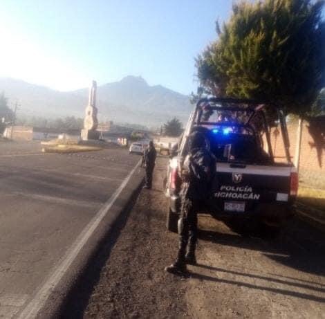 Continúan las labores de reconocimiento para mantener la paz en Charapan y Paracho