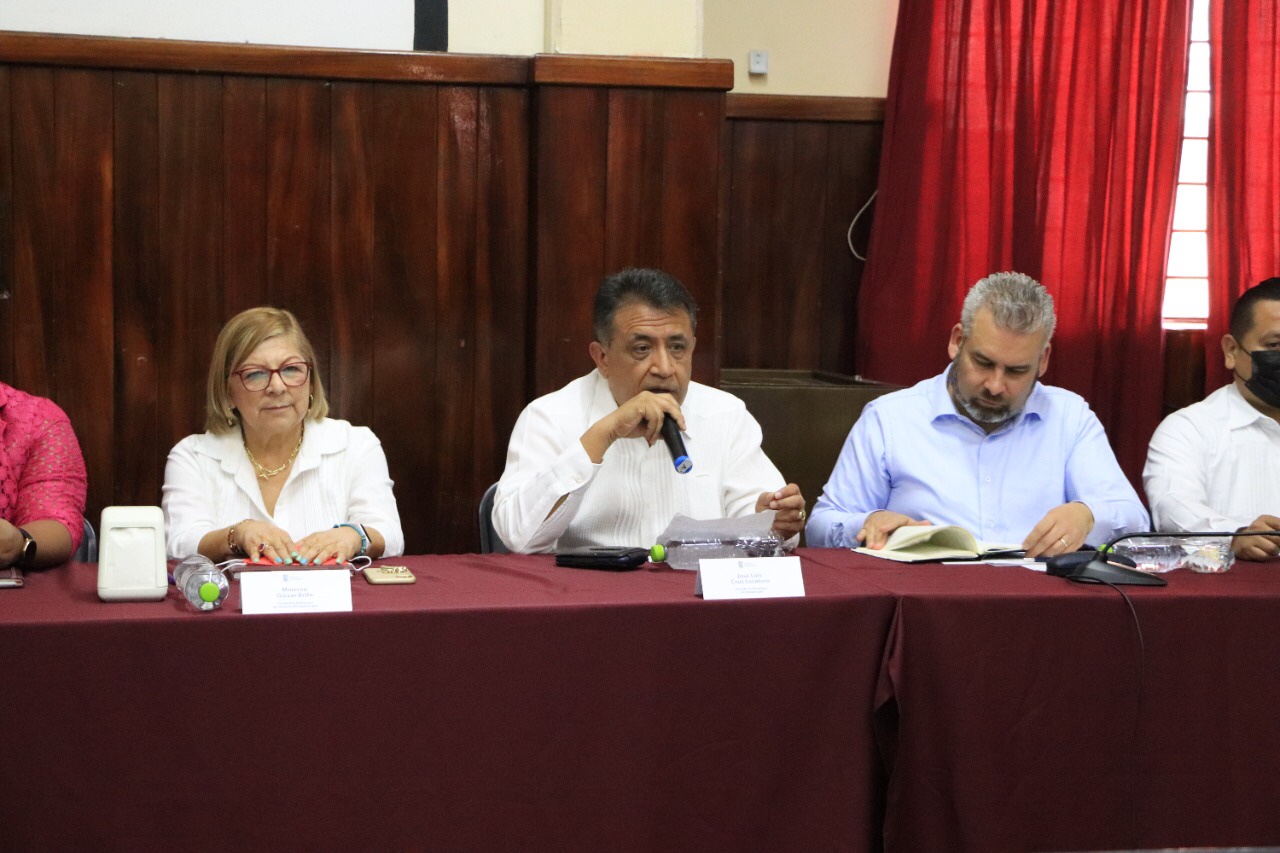 Con trabajo en conjunto se logrará mayor desarrollo para Apatzingán.