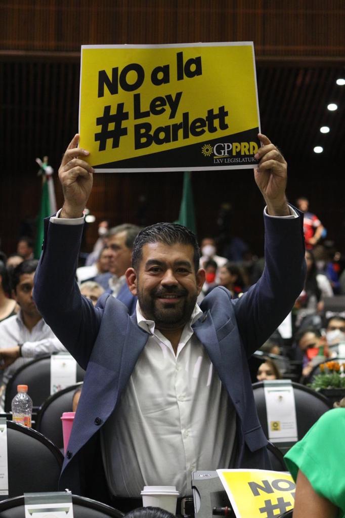 La fallida reforma eléctrica, un freno al autoritarismo: Paco Huacus.