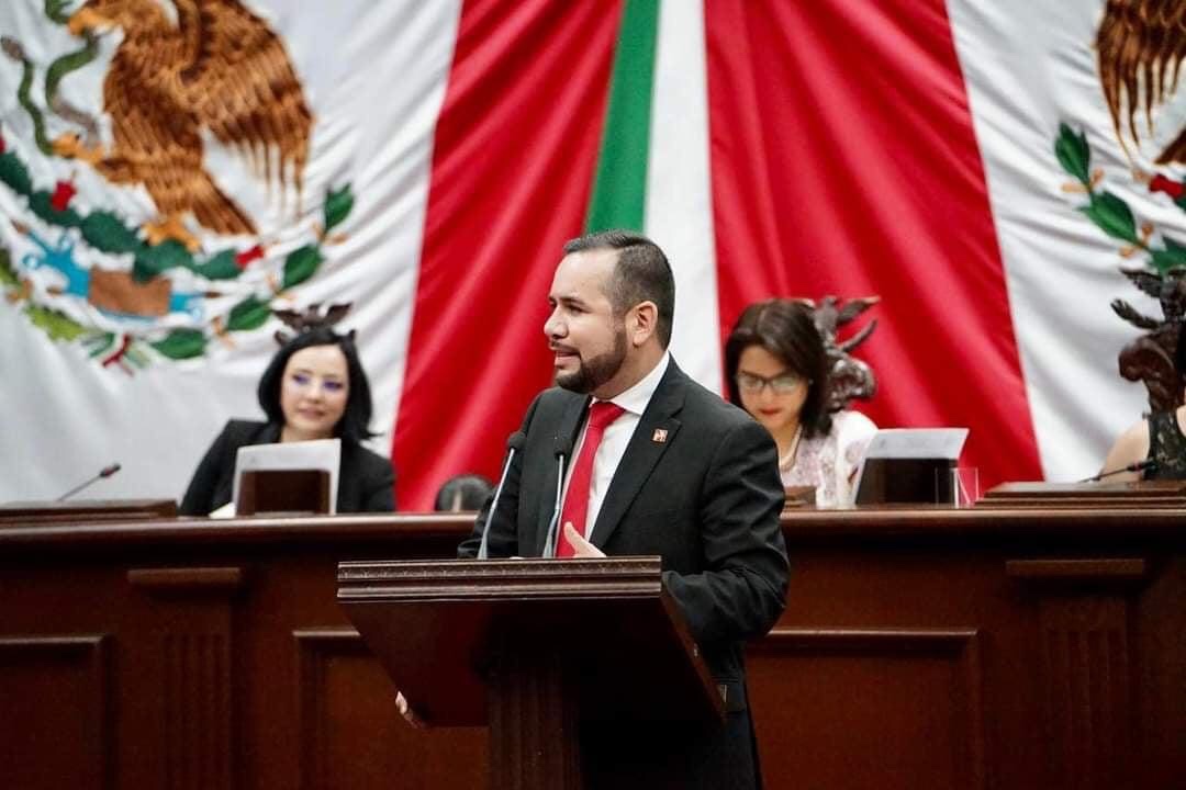 Propone Reyes Galindo iniciativa para fortalecer el Turismo Cultural en Michoacán