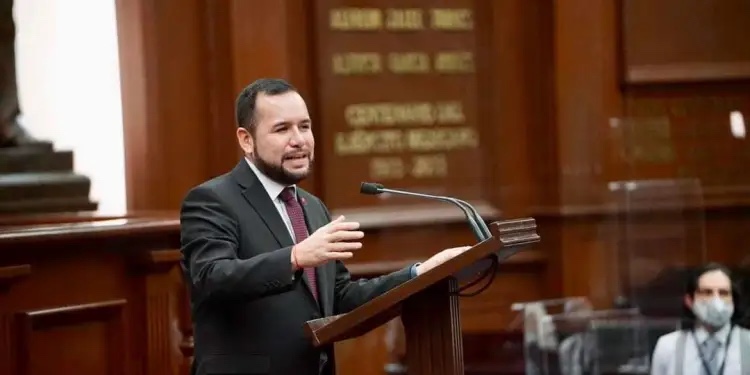 Busca Reyes Galindo que lengua Tarasco-Purépecha sea declarada como Patriminio Cultural Intangible en Michoacán