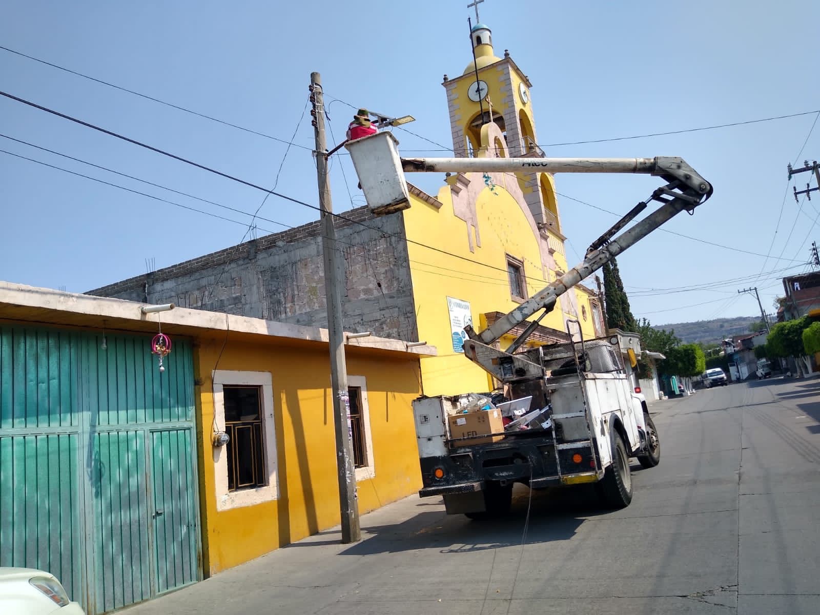 Sustituirán 70 luminarias en tenencia de Cuto del Porvenir en Tarímbaro