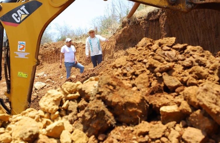 Capula refente nacional e internacional en la producción de artesanías: Barragán