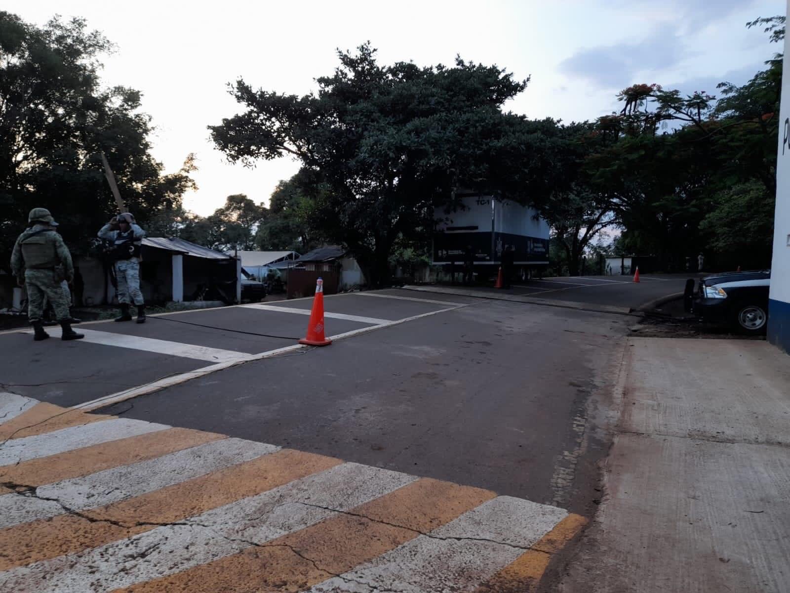 SSP continúa labores de vigilancia en la carretera Ario-La Huacana