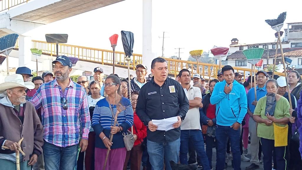 Inicia conmemoración del 45 aniversario de la A.C. «Colonias y Calles Unidas de Pátzcuaro».