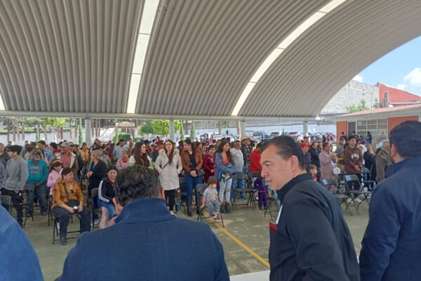 Colonias y Calles Unidas de Pátzcuaro clausura eventos de aniversario