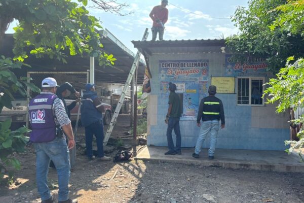 Gobierno de Apatzingán continua llevando apoyo directo a familias de El Guayabo.