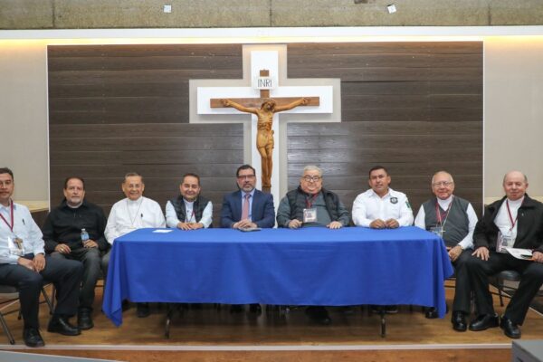 SSP y la Iglesia católica fortalecen lazos para la construcción de la paz