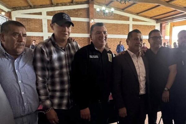 Histórico; organizaciones sociales, civiles y sindicales anuncian respaldo total a Carlos Torres Piña como coordinador en Michoacán